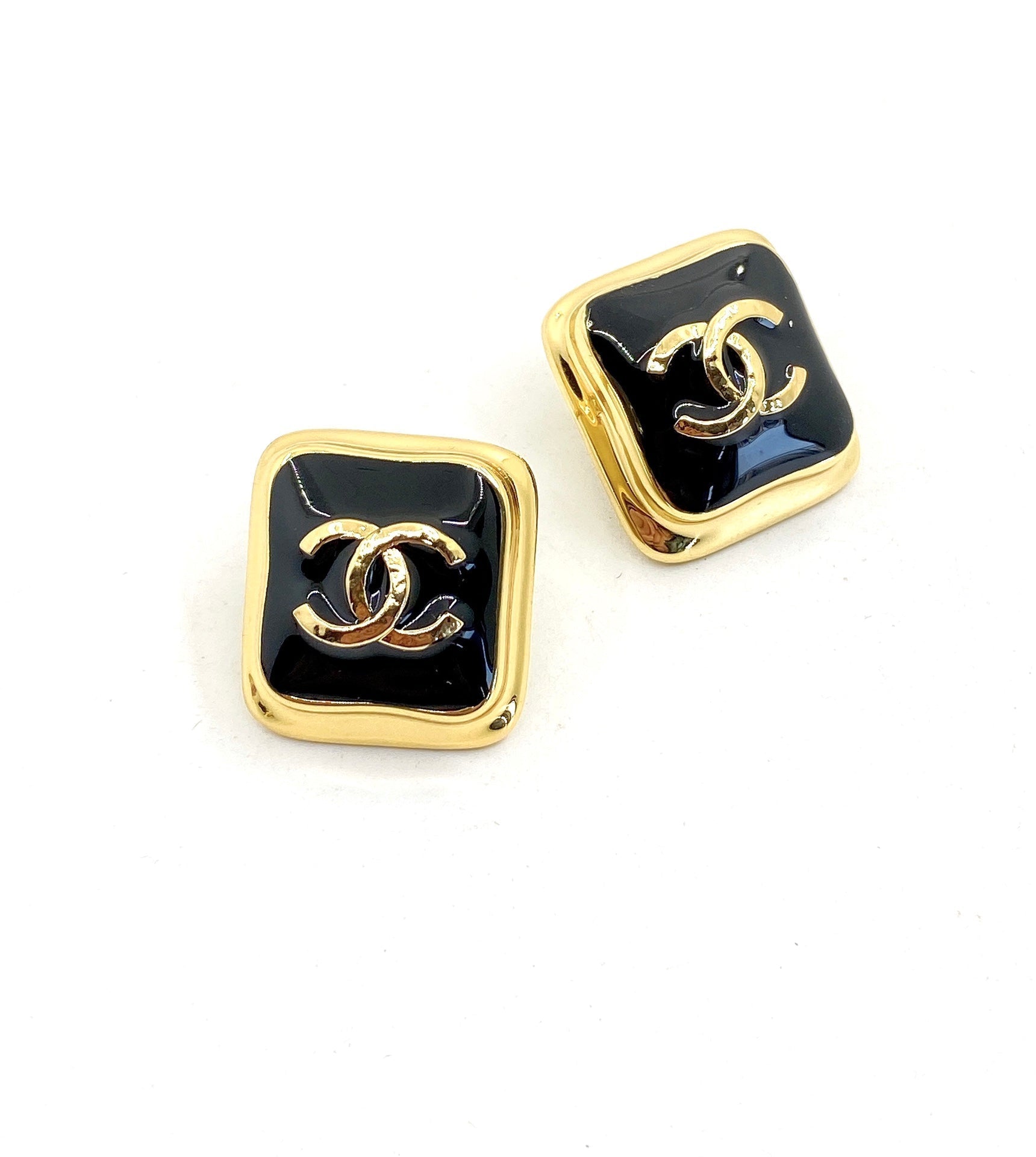 18K Chanel Square Earrings