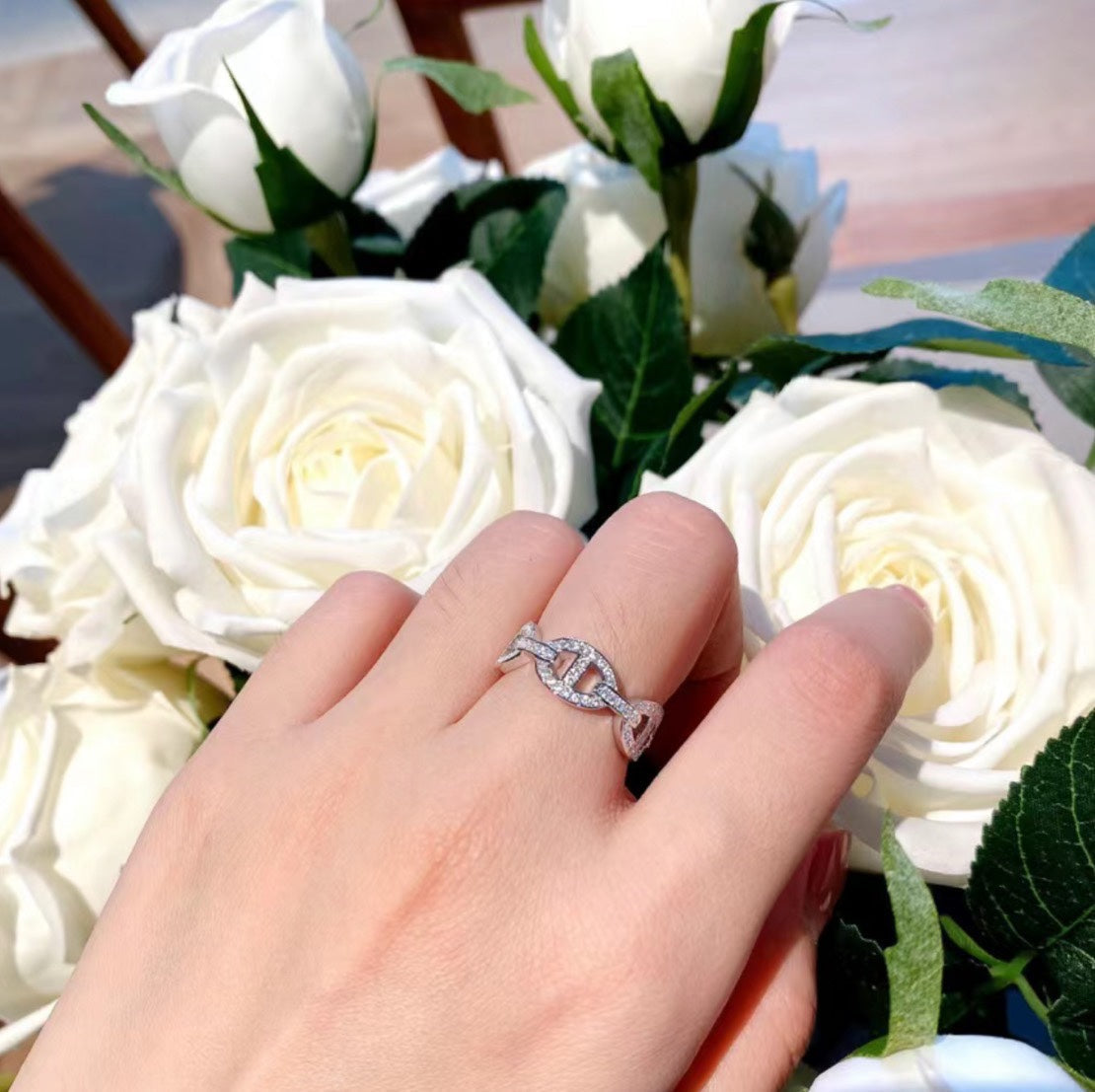 18K Hermes Chaine d'Ancre Enchainee Diamond Ring