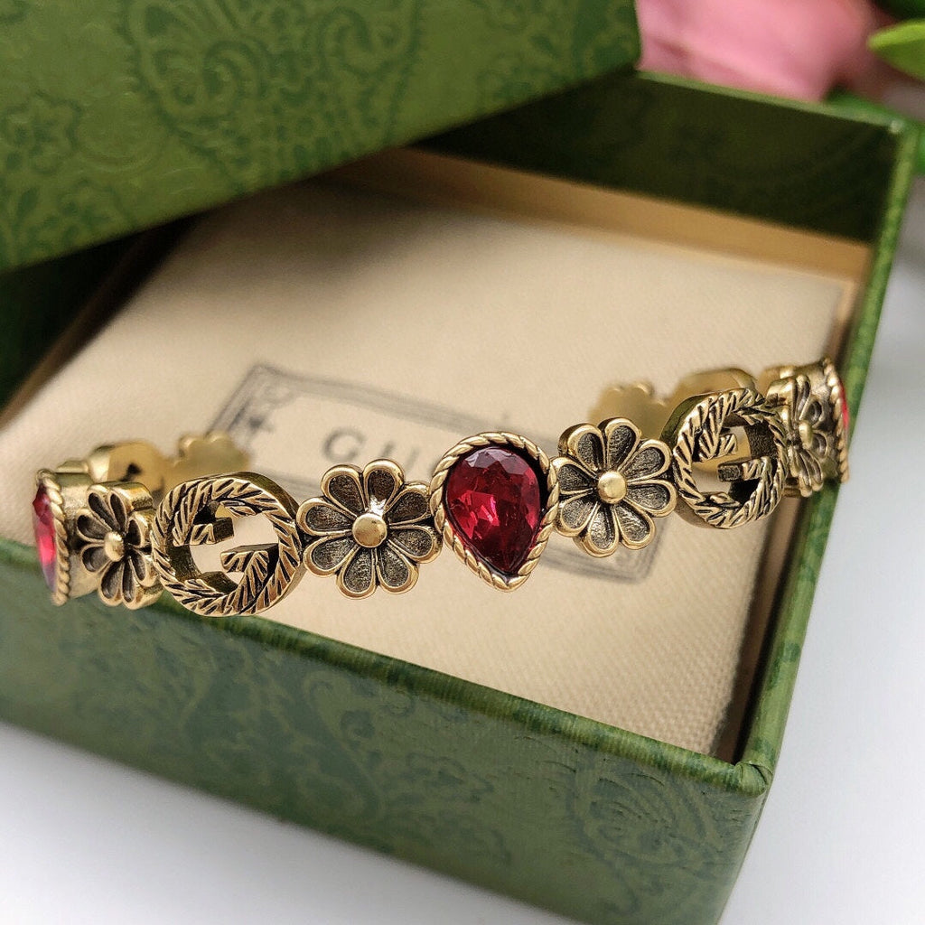 18K Gucci Double Flowers Red Crystals Open Cuff Bracelet