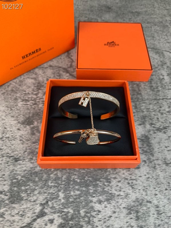 18K Hermes Kelly Cadenas Bracelet