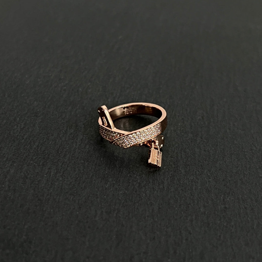 18K Hermes Kelly Gavroche Diamonds Ring