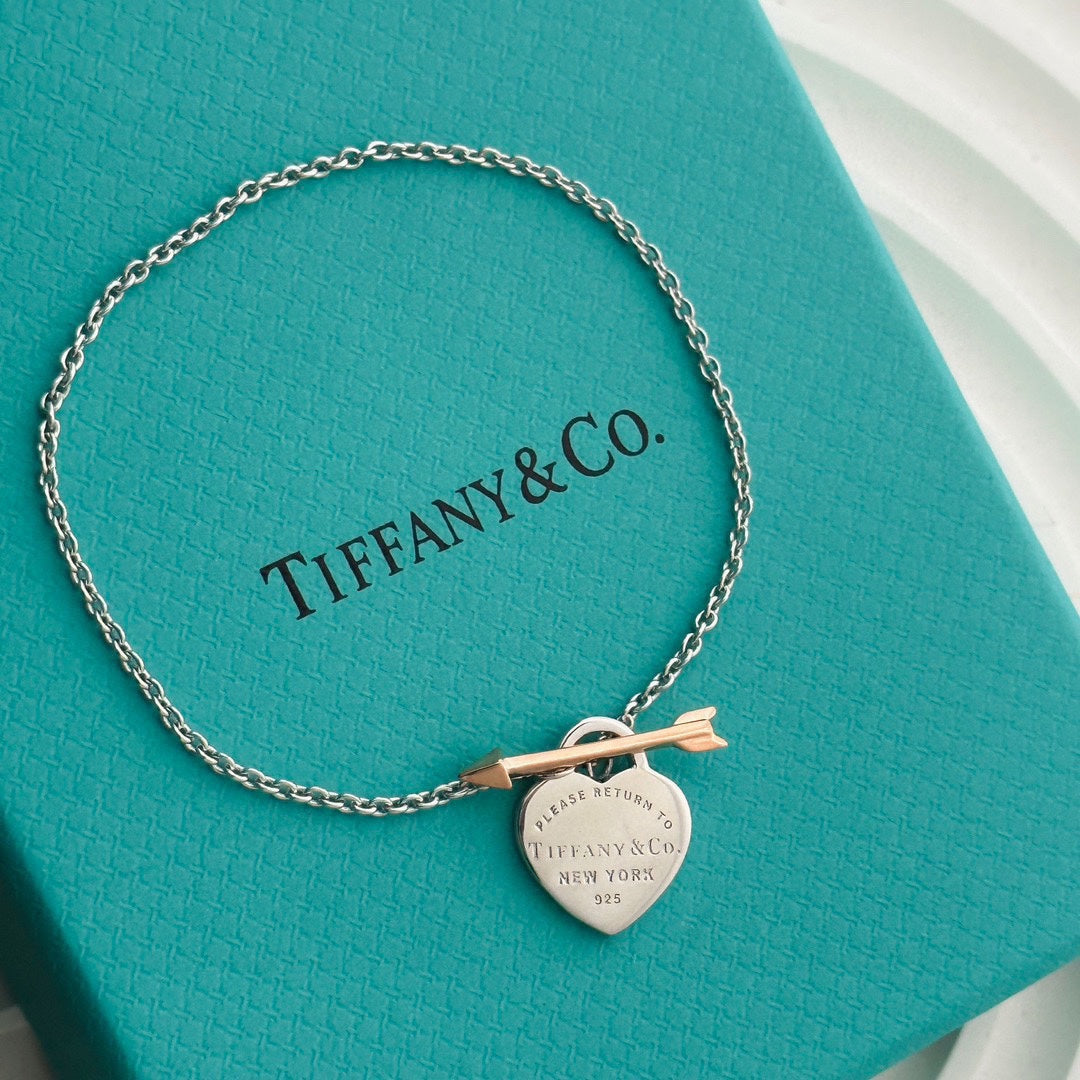 18K Tiffany Return to Lovestruck Heart Tag Bracelet
