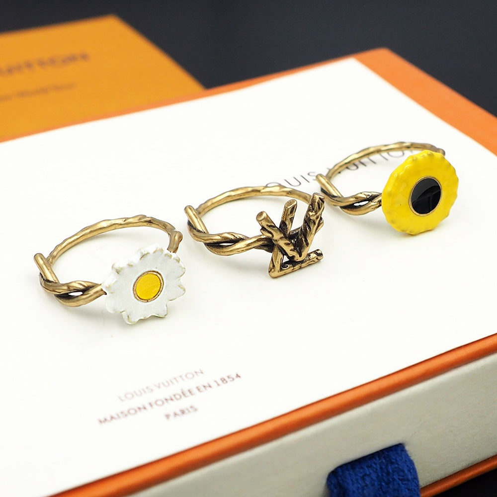 18K Louis Vuitton Gardening Set of Three Ring