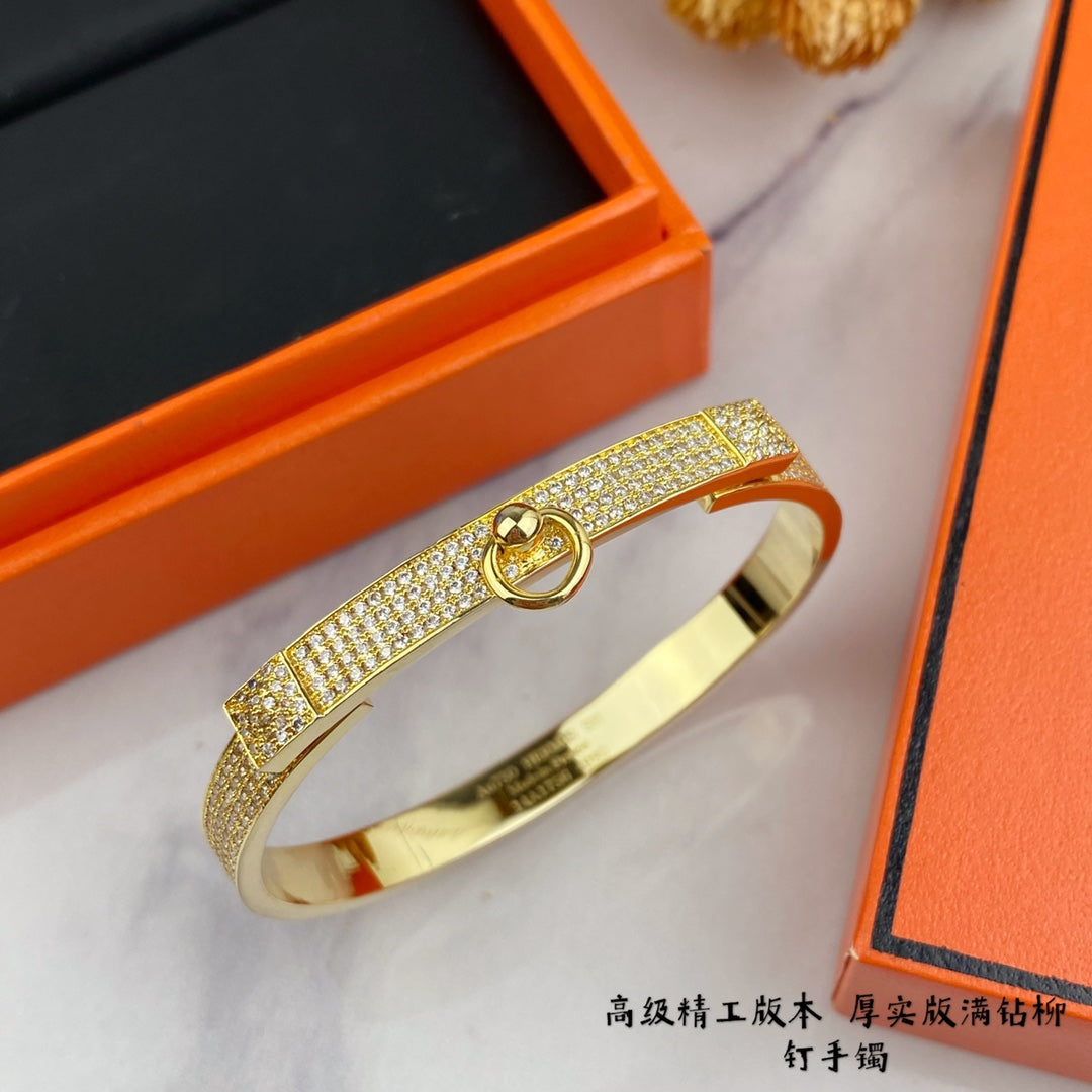 18K Hermes Collier De Chien Diamond Bracelet