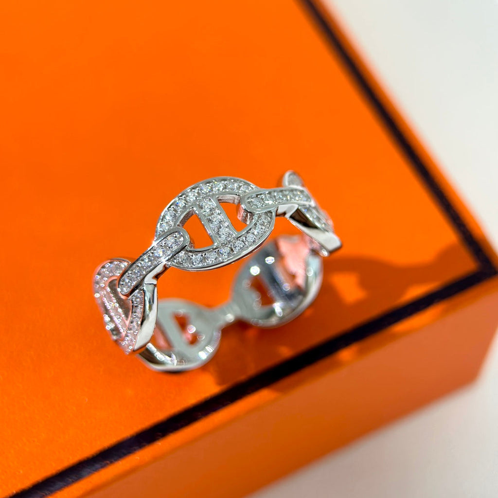 18K Hermes Chaine d'Ancre Enchainee Diamond Ring