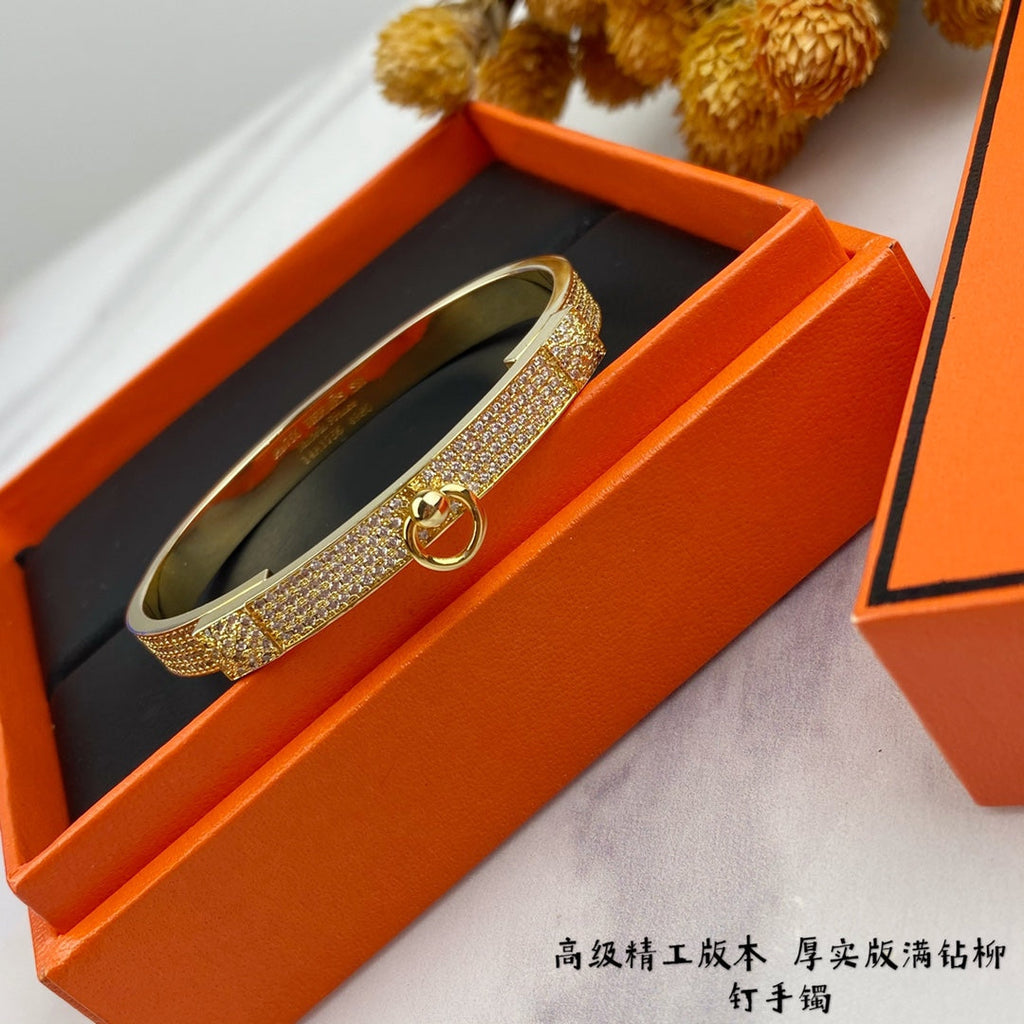18K Hermes Collier De Chien Diamond Bracelet