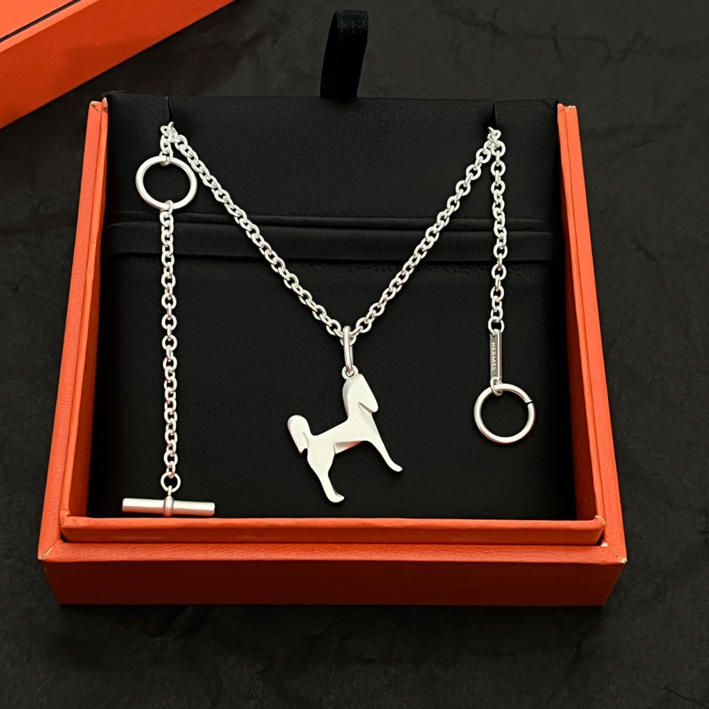 18K Hermes Panache Pendant Necklace