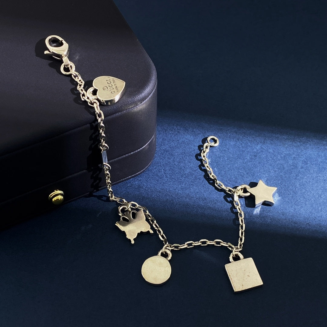 18K Gucci Double Letter Bracelet