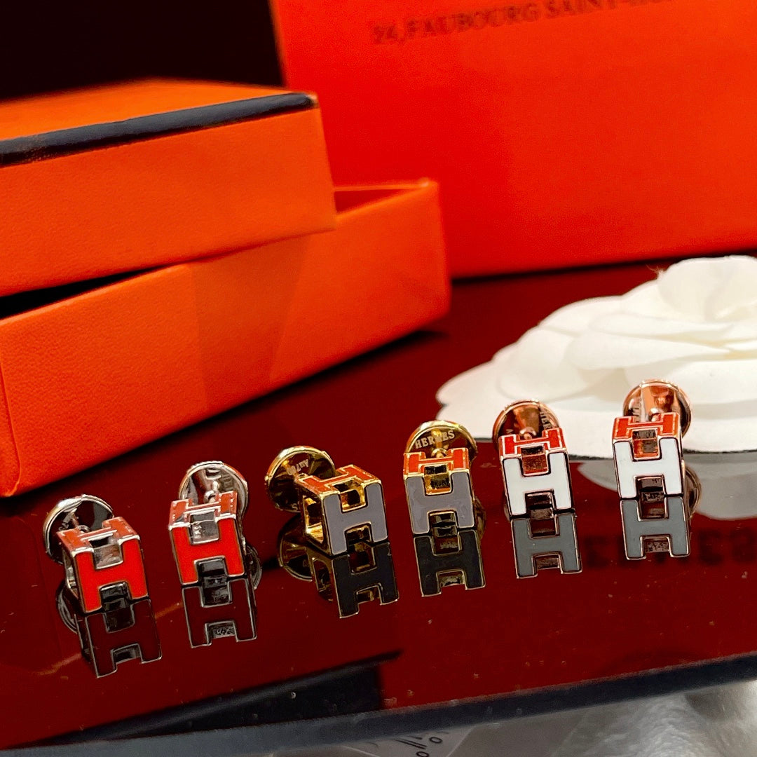 18K Hermes Cage D'H Earrings