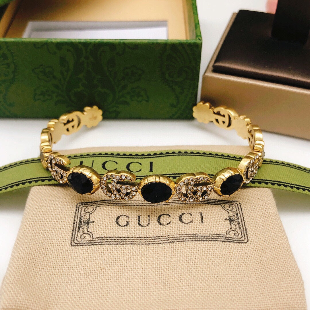 18K Gucci Double Flowers Black Crystals Open Cuff Bracelet
