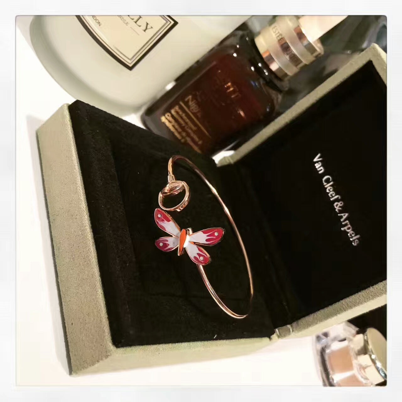 18K Gucci Double Flora Bangle Bracelet
