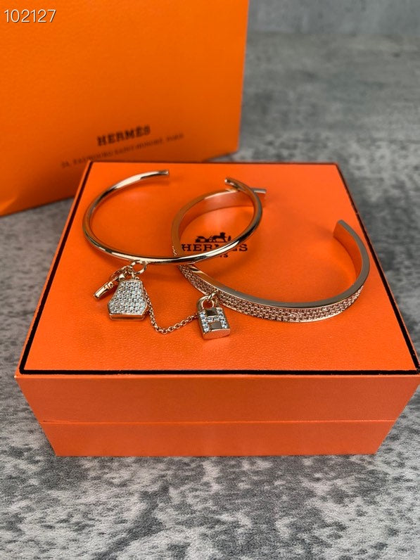 18K Hermes Kelly Cadenas Bracelet