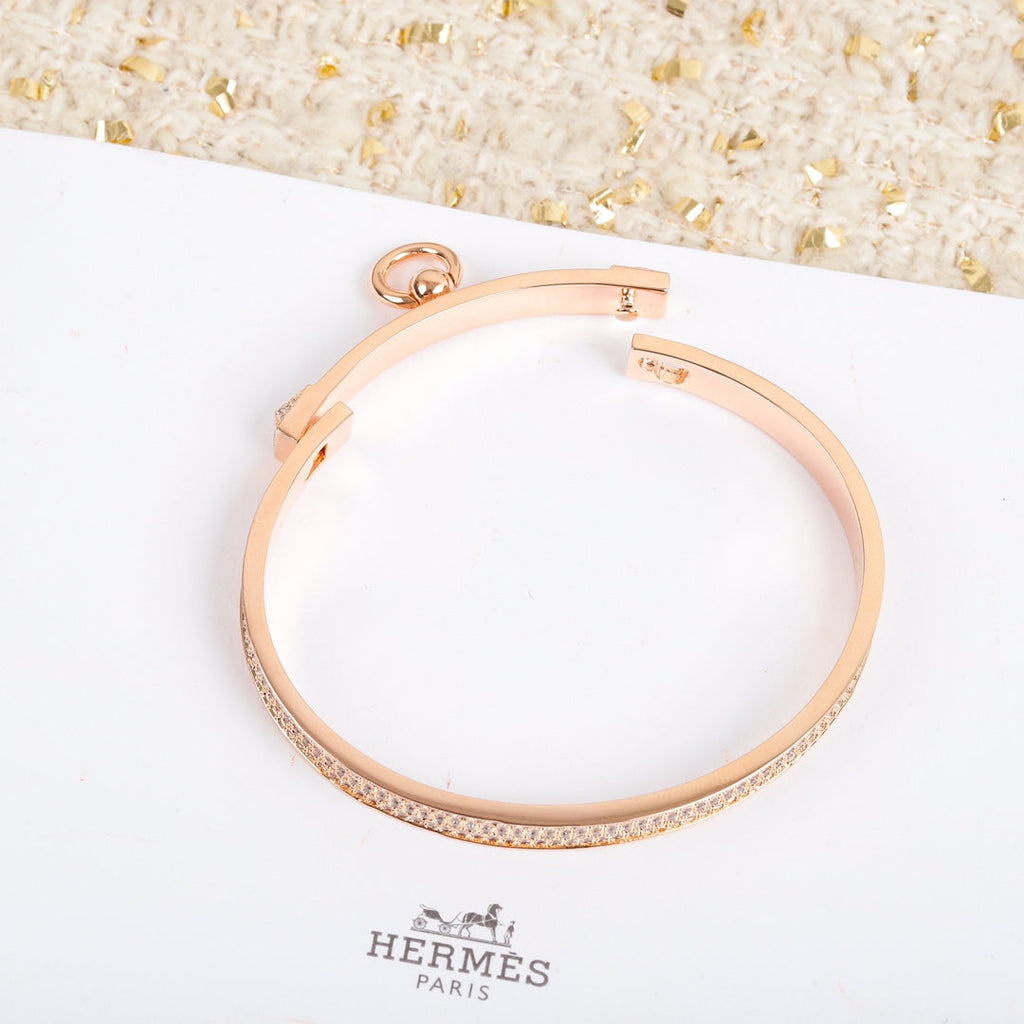 18K Hermes Collier De Chien Diamond Bracelet