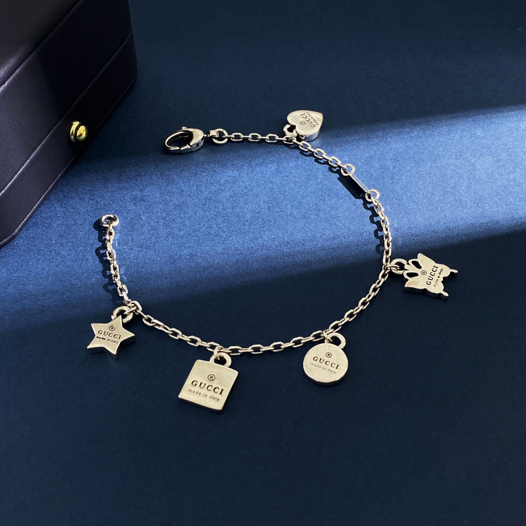 18K Gucci Double Letter Bracelet