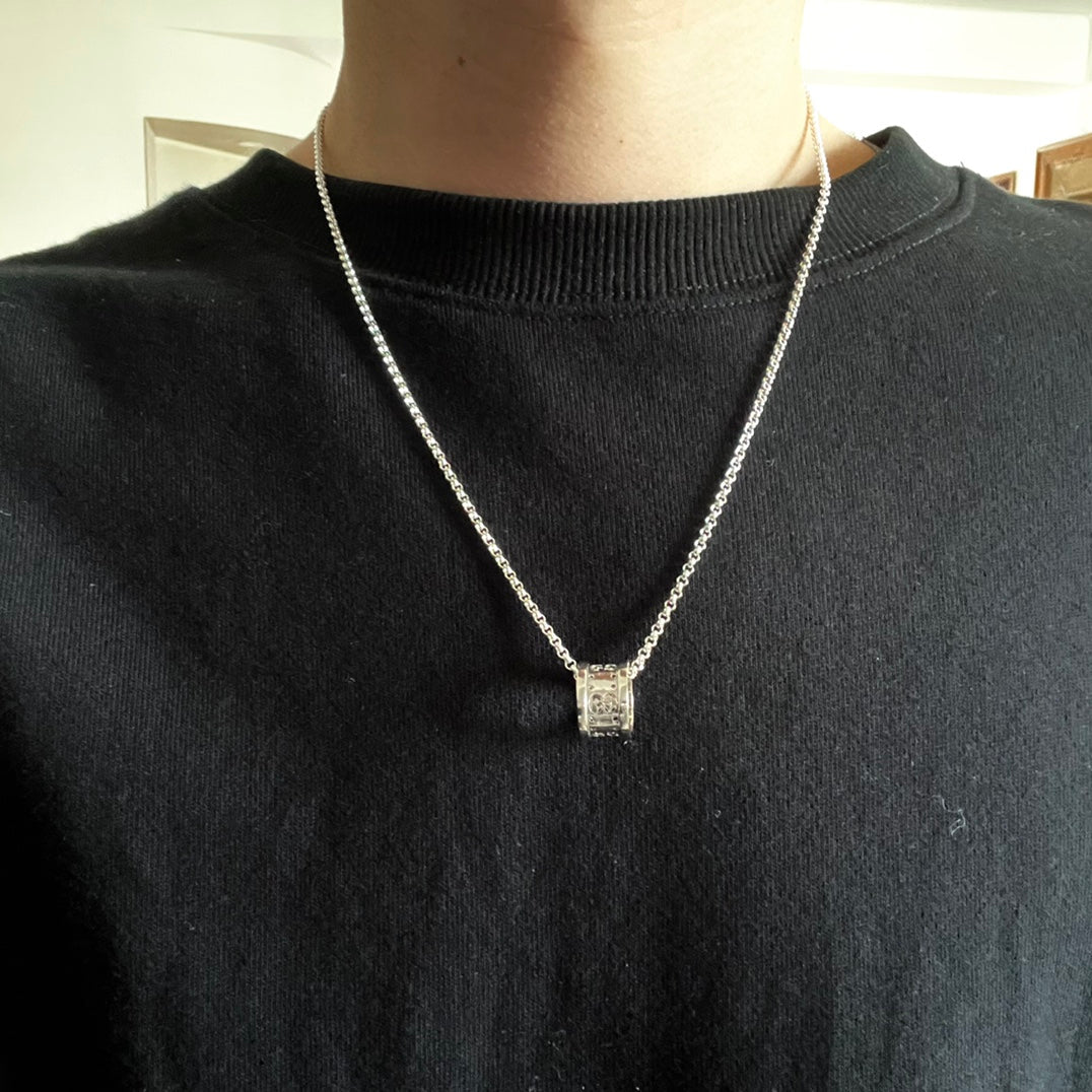 18K Gucci Double Icon Twirl Necklace