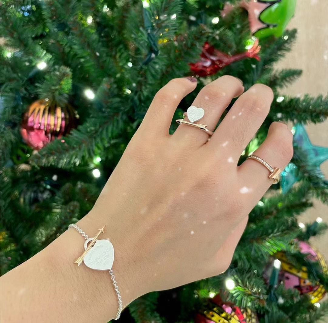 18K Tiffany Return to Lovestruck Heart Tag Ring