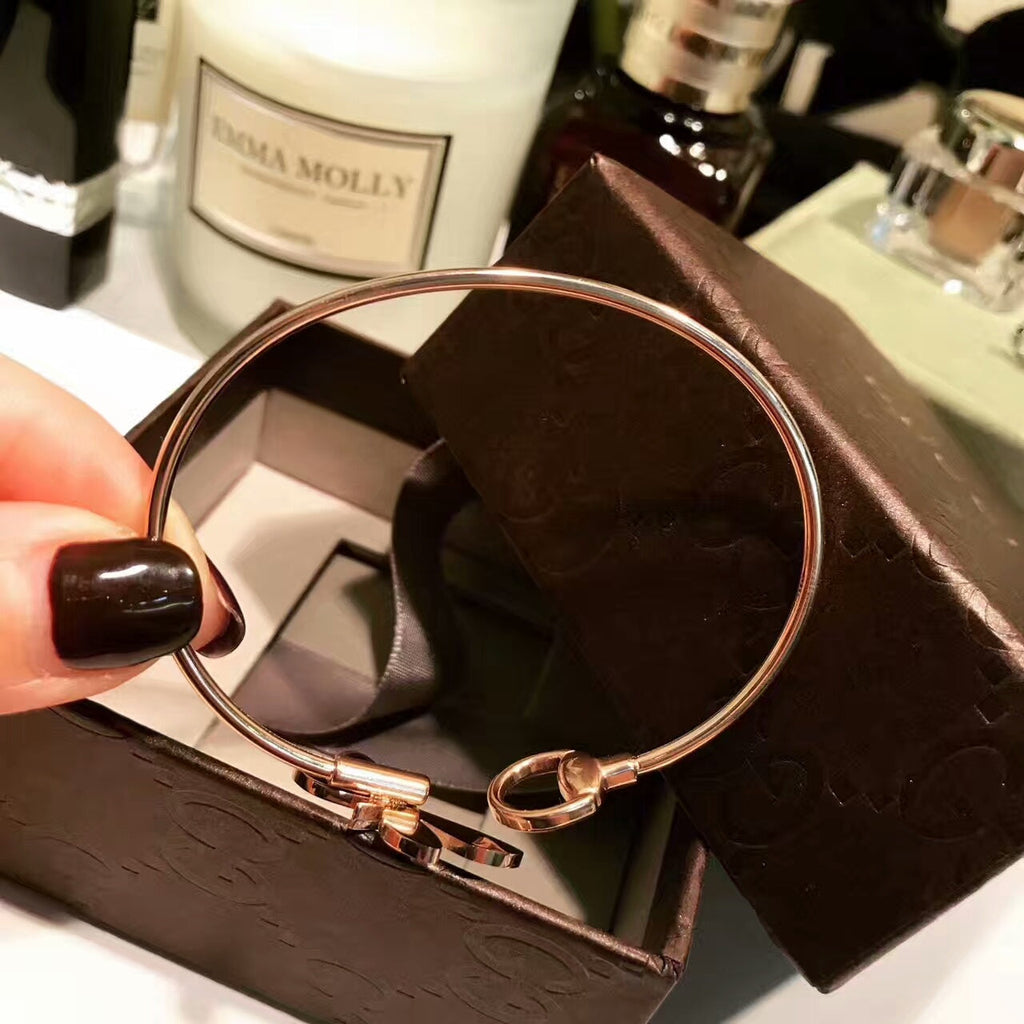 18K Gucci Double Flora Bangle Bracelet