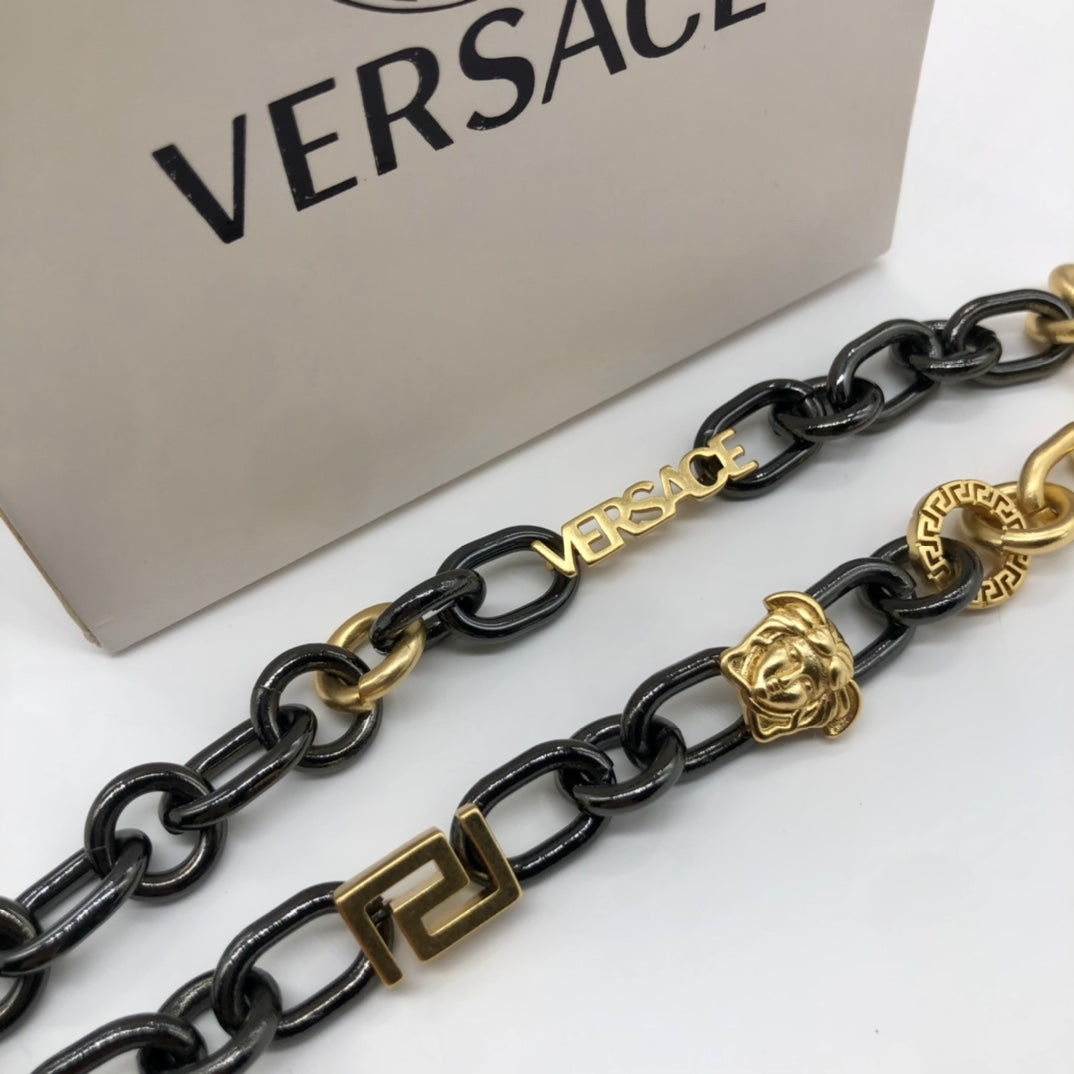 18K Celine Ver Chain Necklace