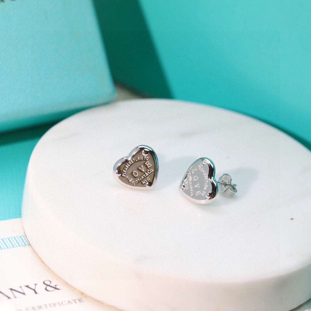 18K Tiffany Return to Love Earrings