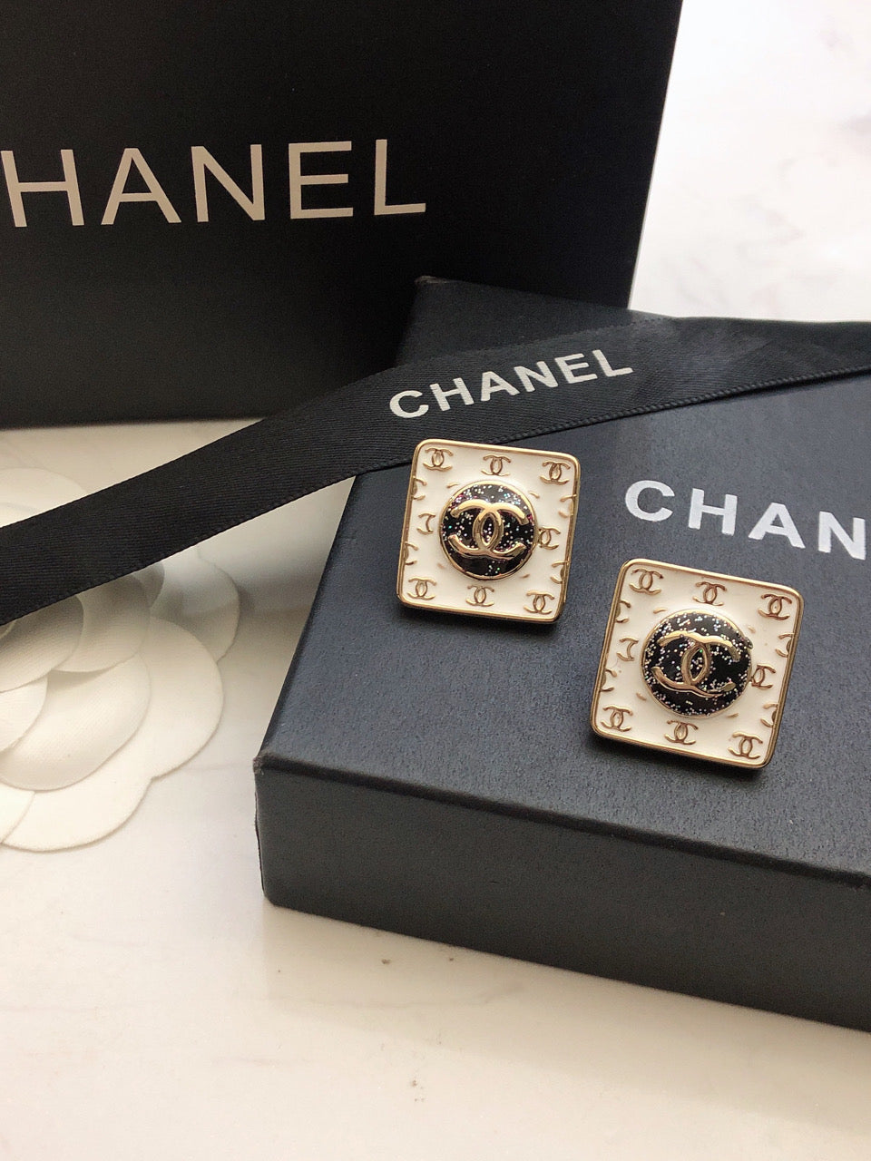 18K Chanel Vintage Earrings