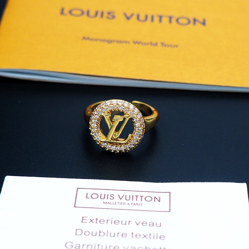 18K Louis Vuitton Louise Tresor Ring